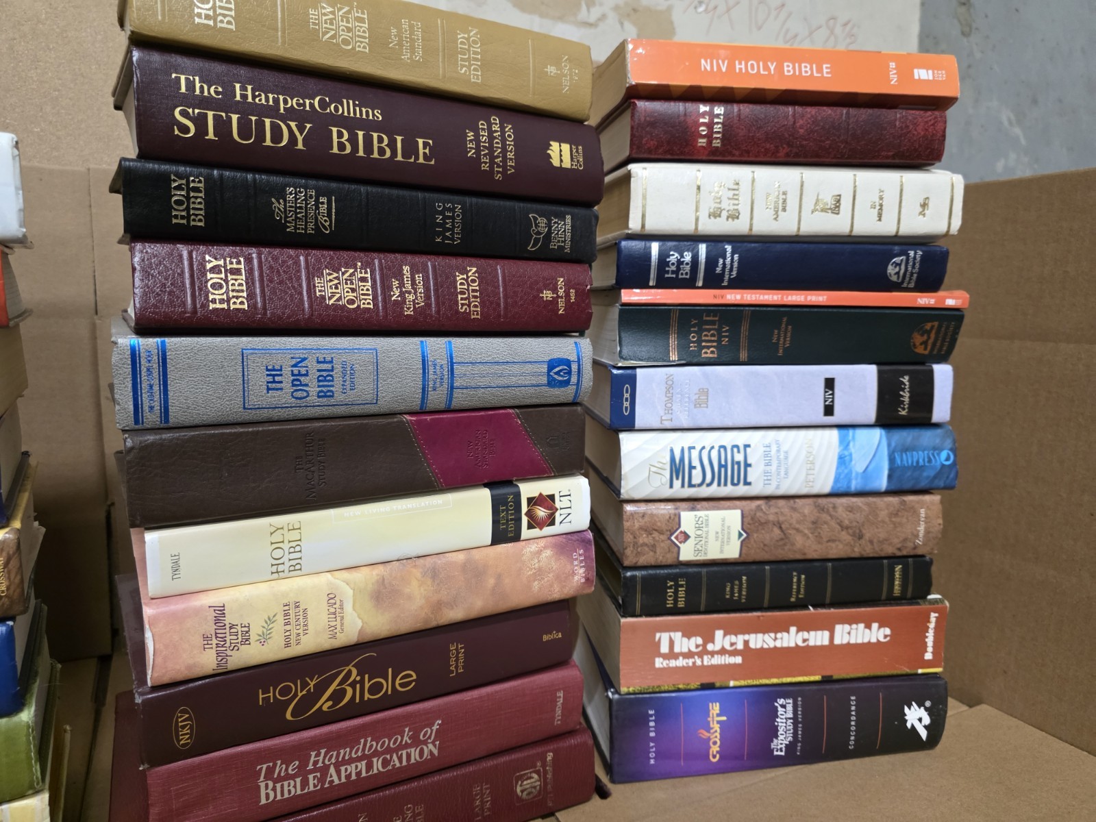 Lot of 5 NEW Testament Bibles NIV KJV KING JAMES Full Canon Books MIX UNSORTED