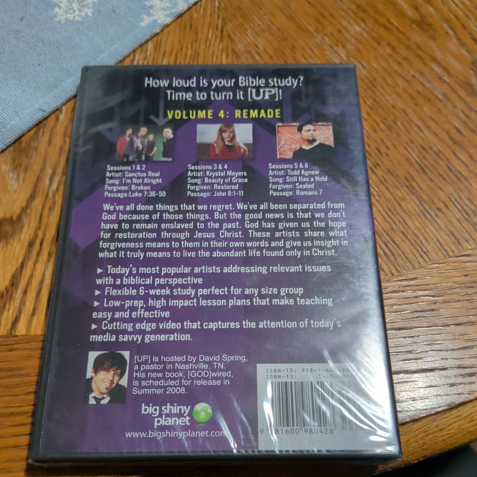 [up] Volume #4: Remade by Big Shiny Planet (2008, Video, 8 mm)