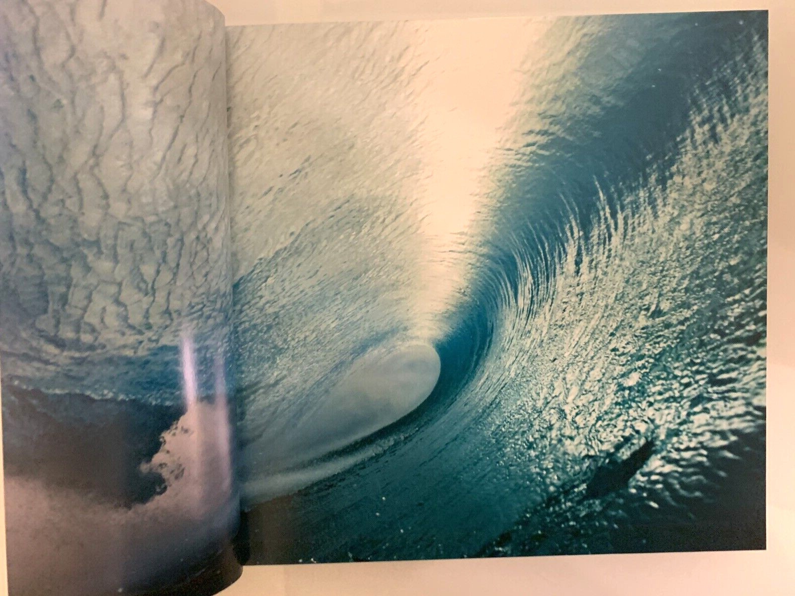 Clark Little : The Art of Waves by Clark Little 2022 Hardcover VG