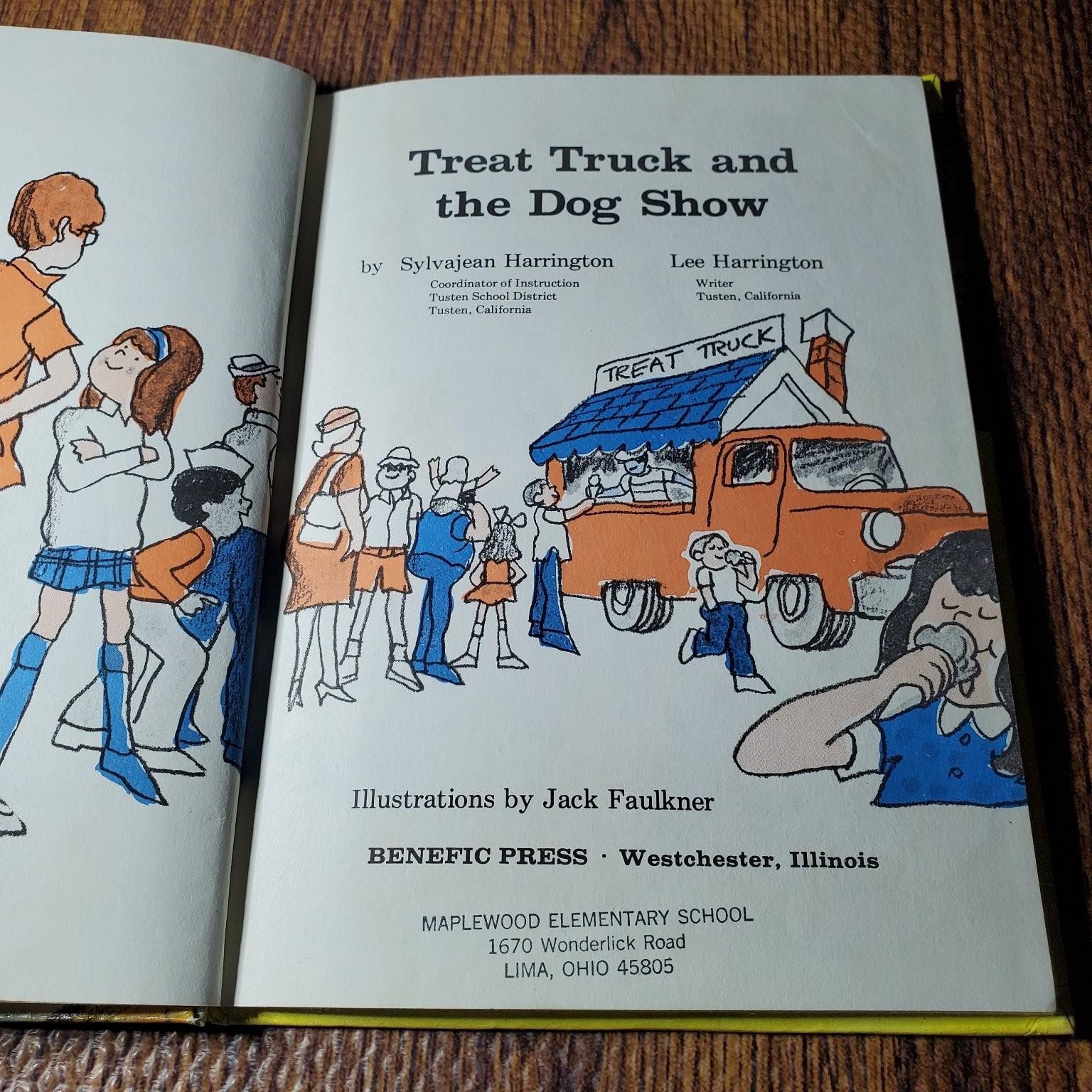 Treat Truck and the Dog Show Harrington 1974 Illustrated Children’s Book Benefic