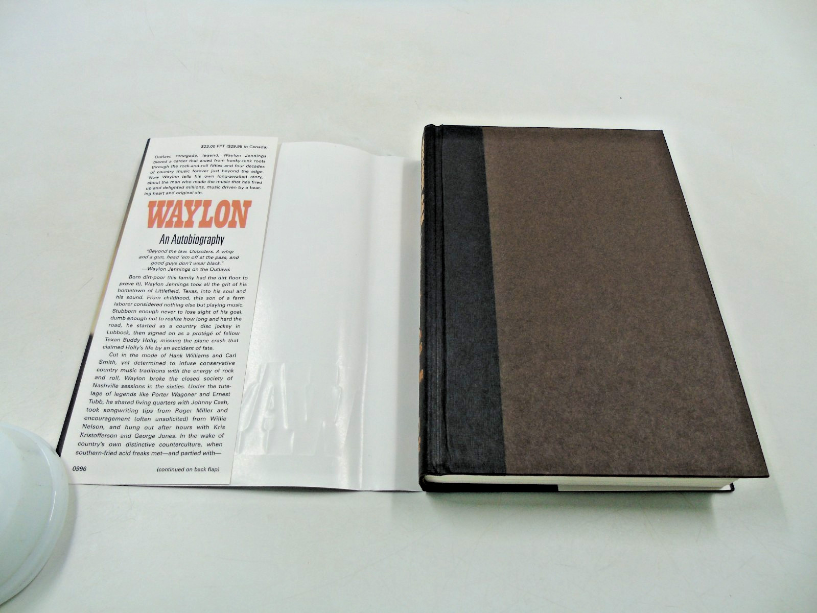 Vintage WAYLON AN AUTOBIOGRAPHY by Waylon Jennings w/Lenny Kaye 1st Print 1996