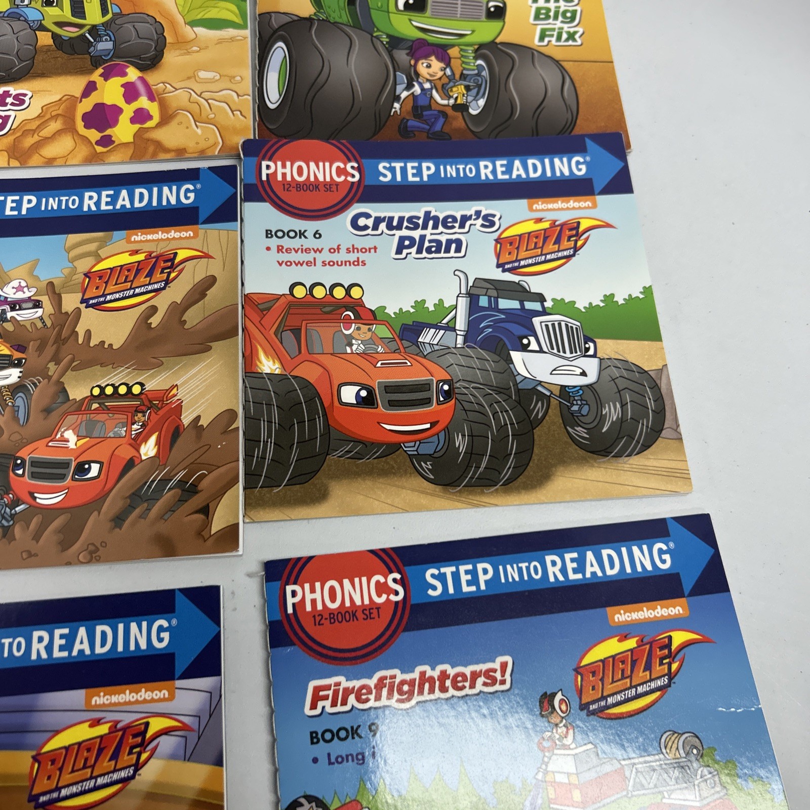 Step into Reading Ser.: Monster Phonics (Blaze and the Monster Machines) 12 Book