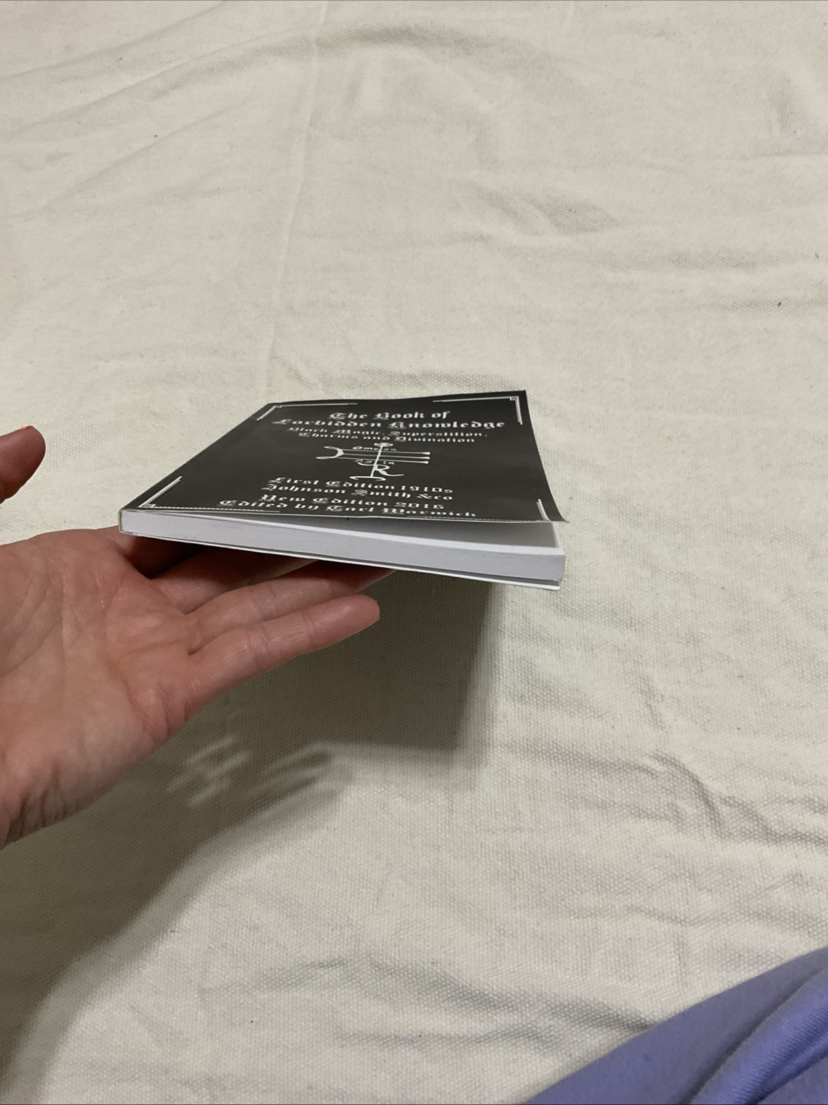 The Book of Forbidden Knowledge: – Paperback, by Smith &co Johnson; – Very Good