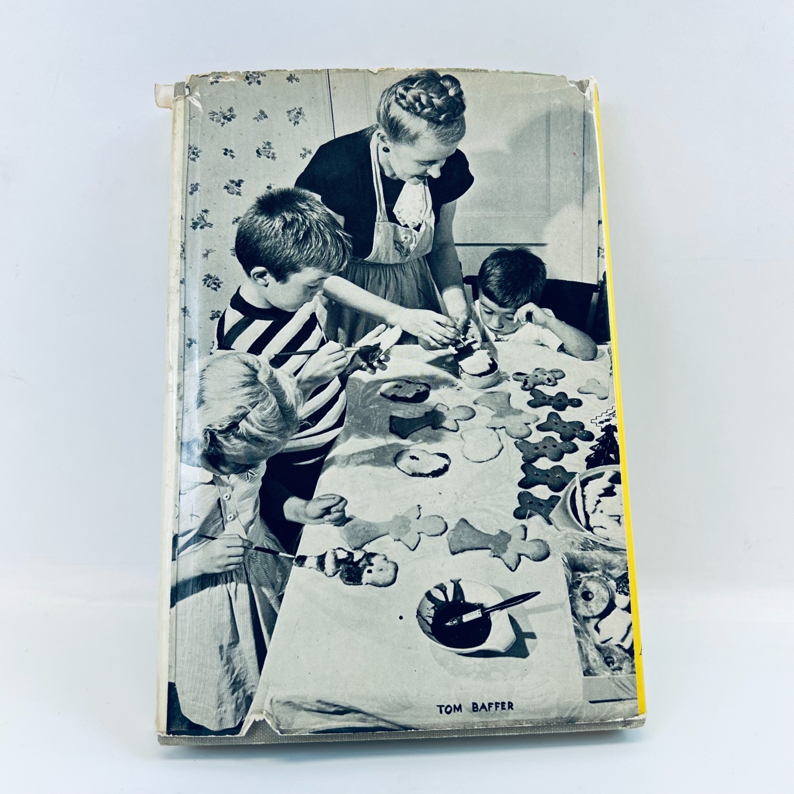 The Christmas Cookie Recipe Book Virginia Pasley Hard Cover 146 Pages 1949