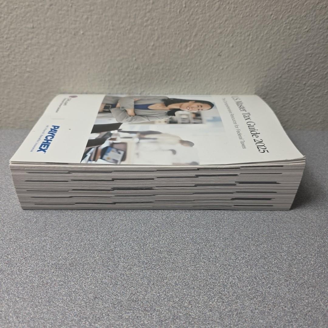 2025 U. S. Master Tax Guide – Wolters Kluwer Paychex – Paperback Very Good