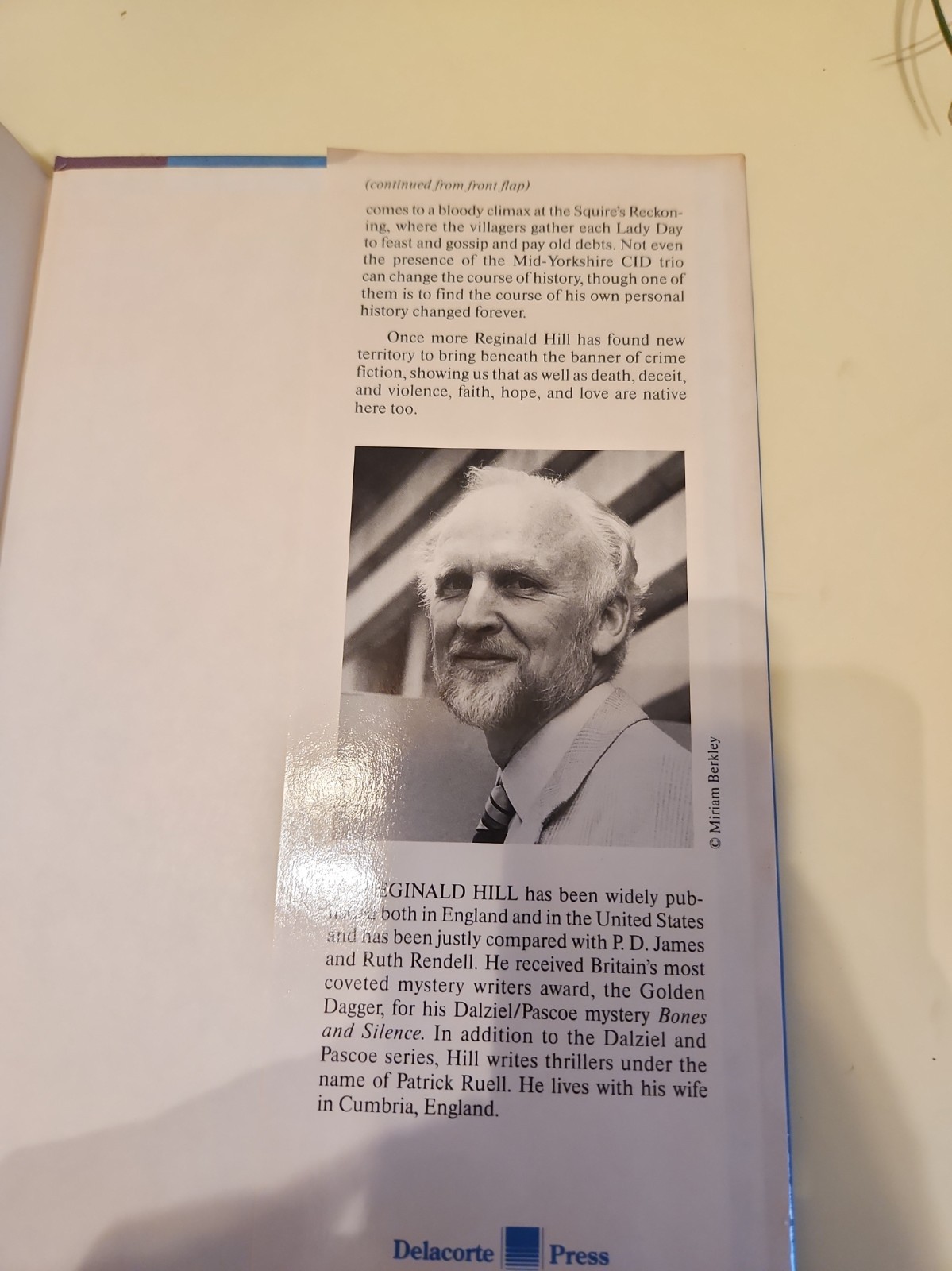 SIGNED BY AUTHOR 1ST EDITION PICTURES OF PERFECTION REGINALD HILL COLLECTIBLE F3