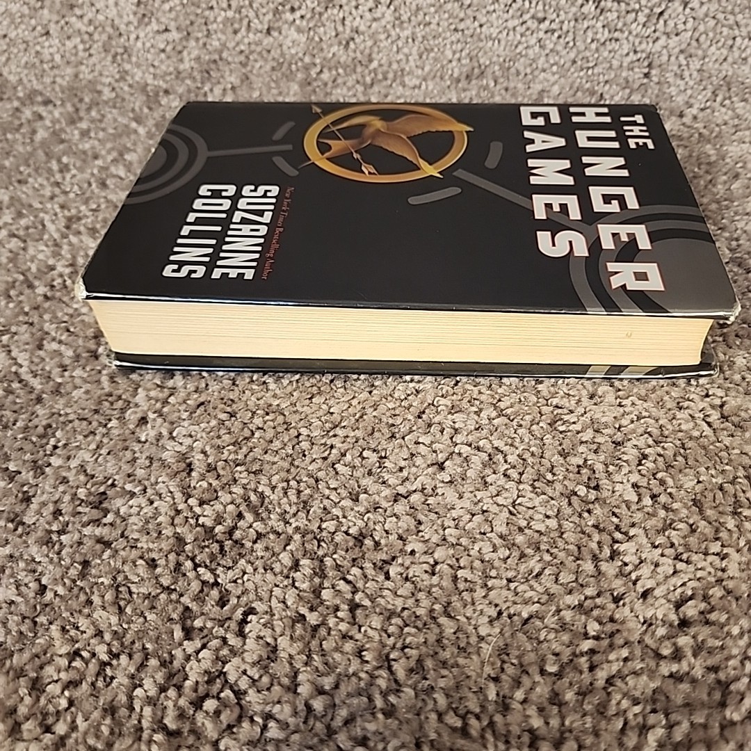 THE HUNGER GAMES – First Edition – 12th Print 2008- Suzanne Collins