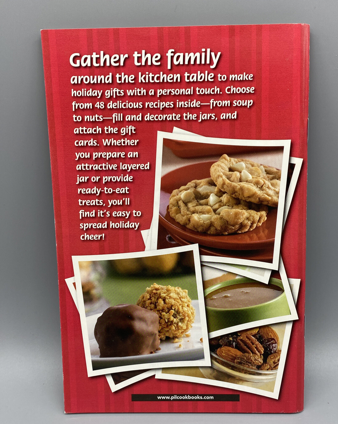 Publications International Ltd. (pil) Recipe Magazine – Holiday Gifts From a Jar