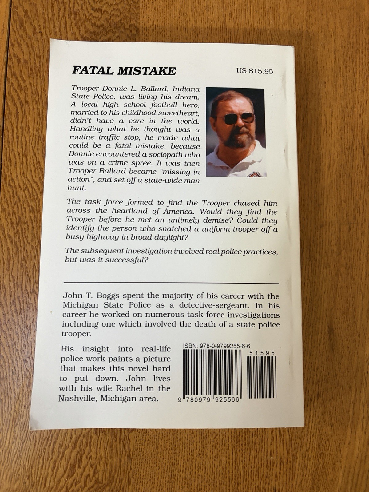 2009 FATAL MISTAKE PAPERBACK BOOK BY JOHN T BOGGS SIGNED 1ST EDITION COPY