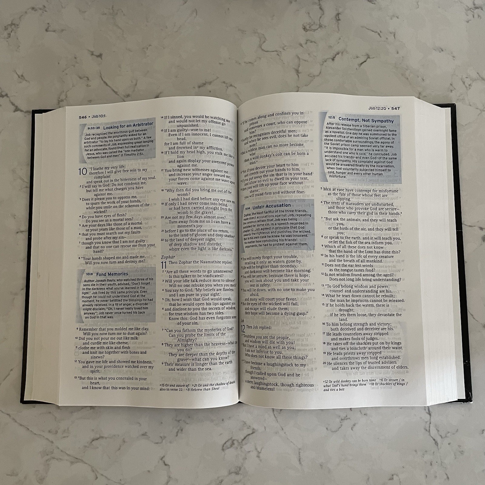 Student Bible NIV Zondervan Black Hardcover 2002 No Writing or Underlining VG