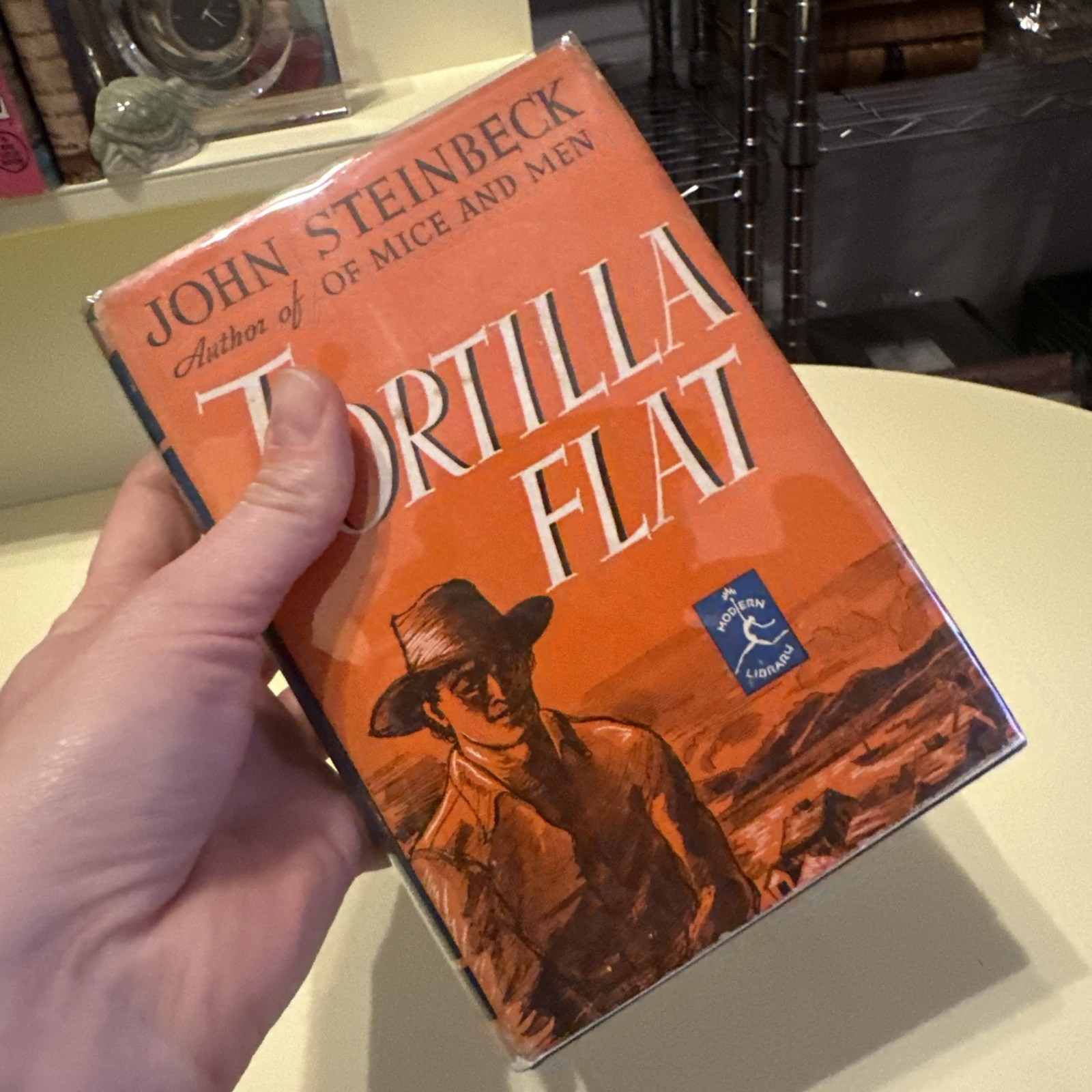 VINTAGE JOHN STEINBECK TORTILLA FLAT MODERN LIBRARY COLLECTIBLE DECOR BOOK S2