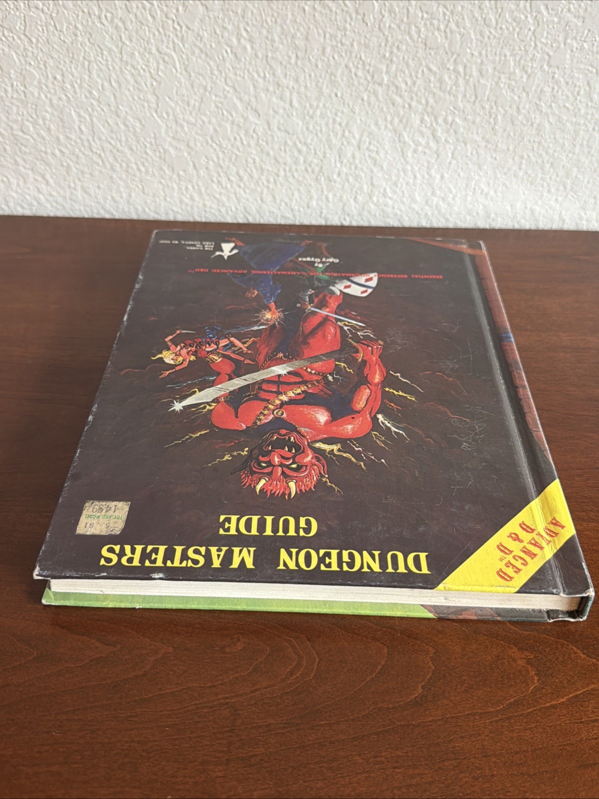 AD&D Dungeon Master’s Guide, 1st Ed, 6th “Gamma” Printing w/ Wizard Logo
