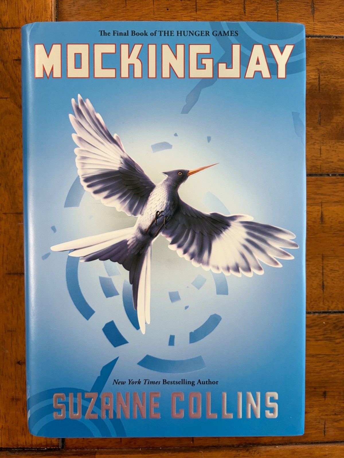 New Signed Suzanne Collins Mockingjay Book 1/1 HC DJ Hunger Games Trilogy Stamp