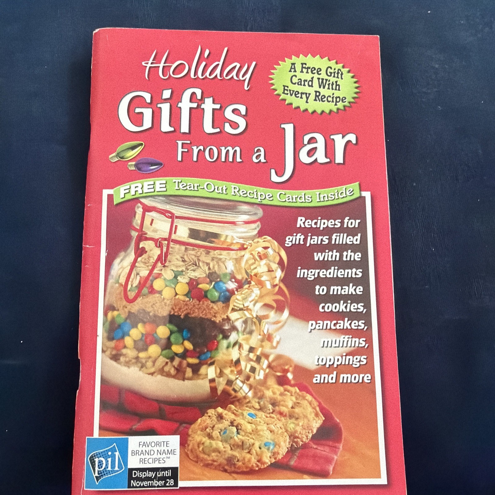Gifts from a Jar Holiday Treats by Publications International Ltd. Staff (2005,