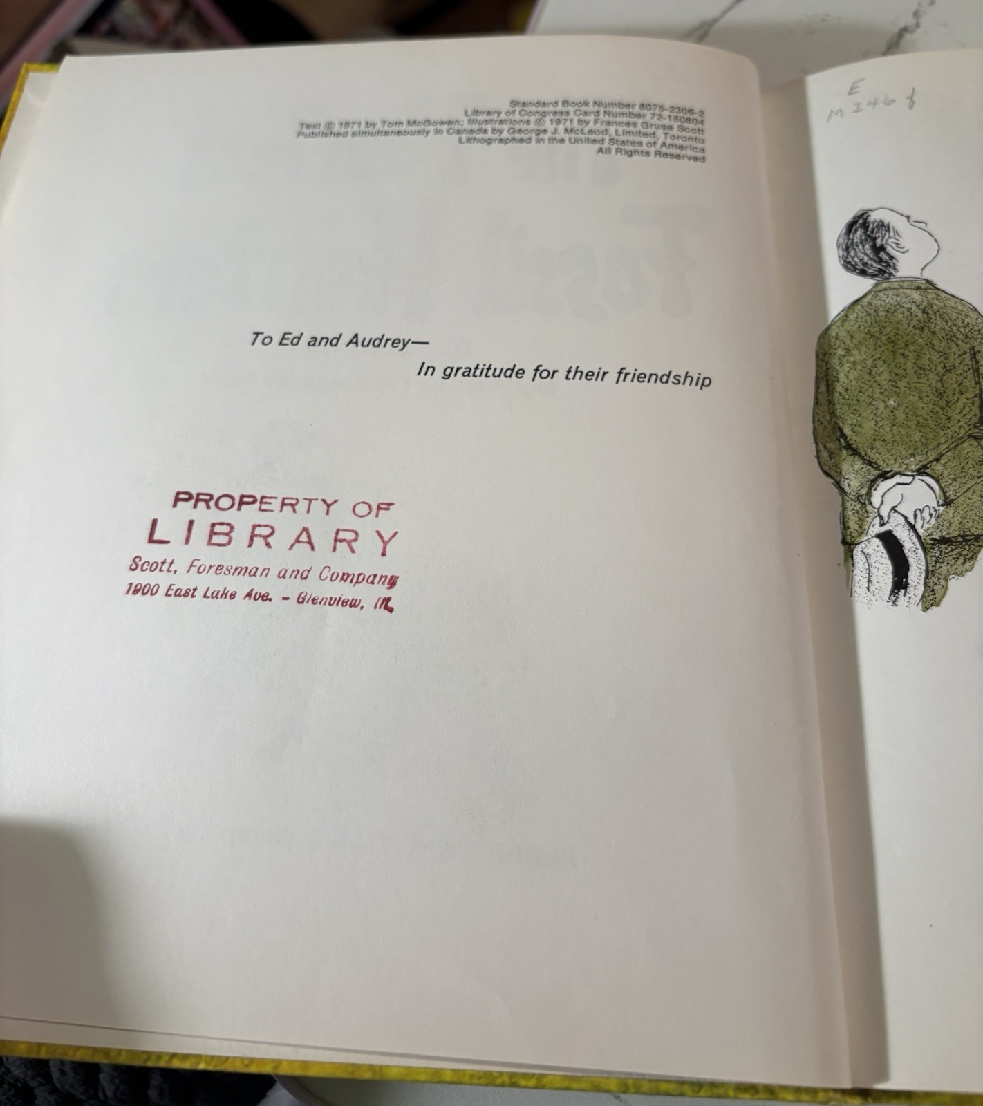 Vintage 1971 “The Fearless Fossil Hunters” Hardcover Book by Tom McGowen – RARE