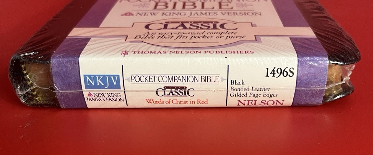 Nelson~Pocket Companion Bible~NKJV~Black Bonded Leather~Compact~Brand New