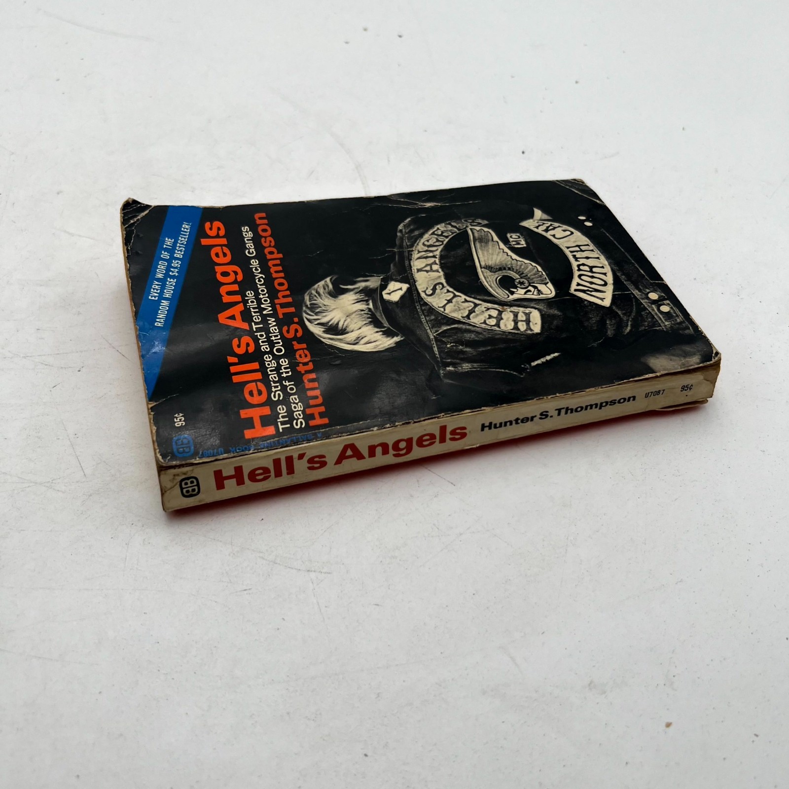 Hell’s Angels by Hunter S. Thompson 1967 Ballantine Books Paperback Vintage
