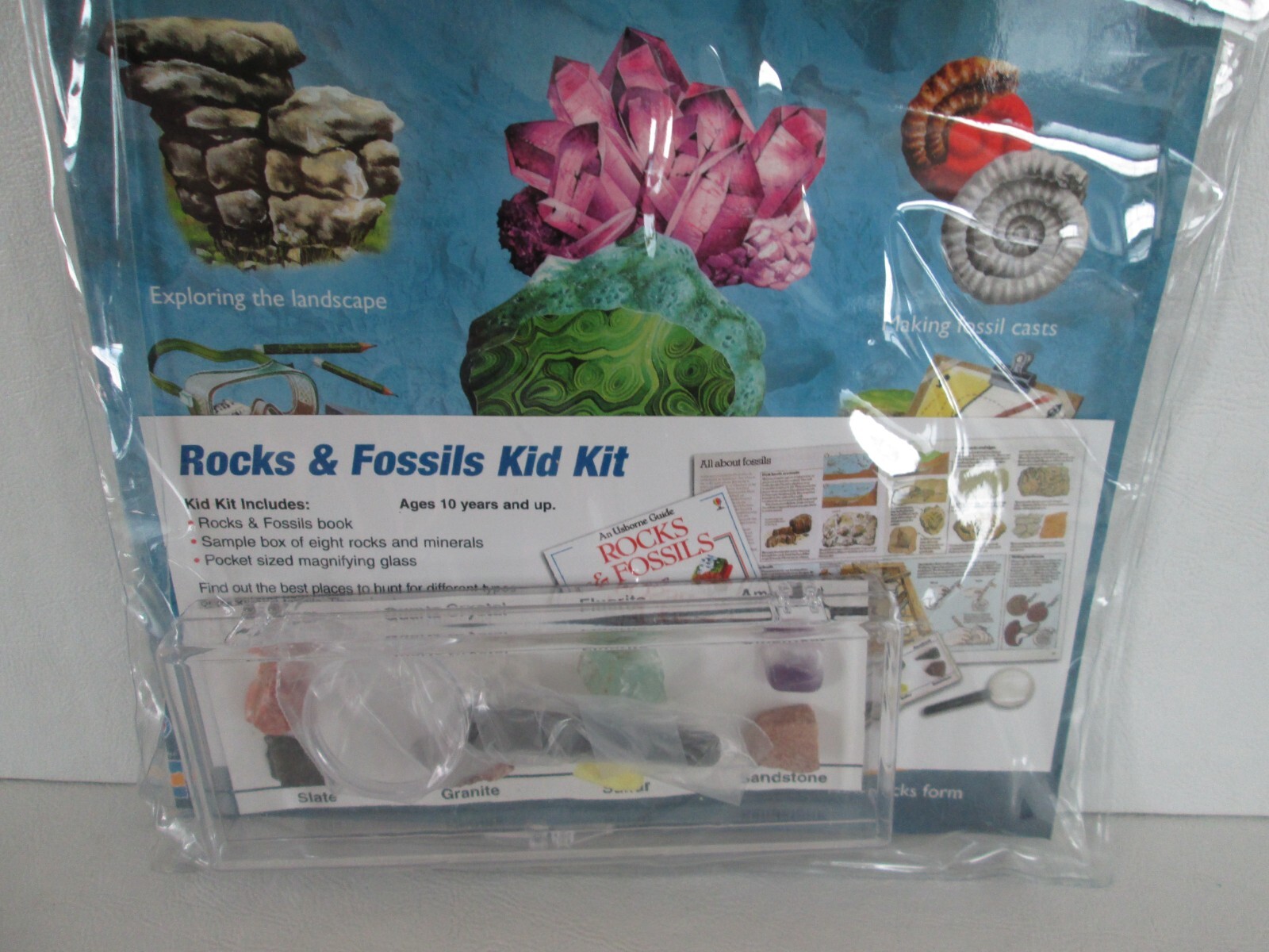 Kid Kit Rocks And Fossils EDC Publishing