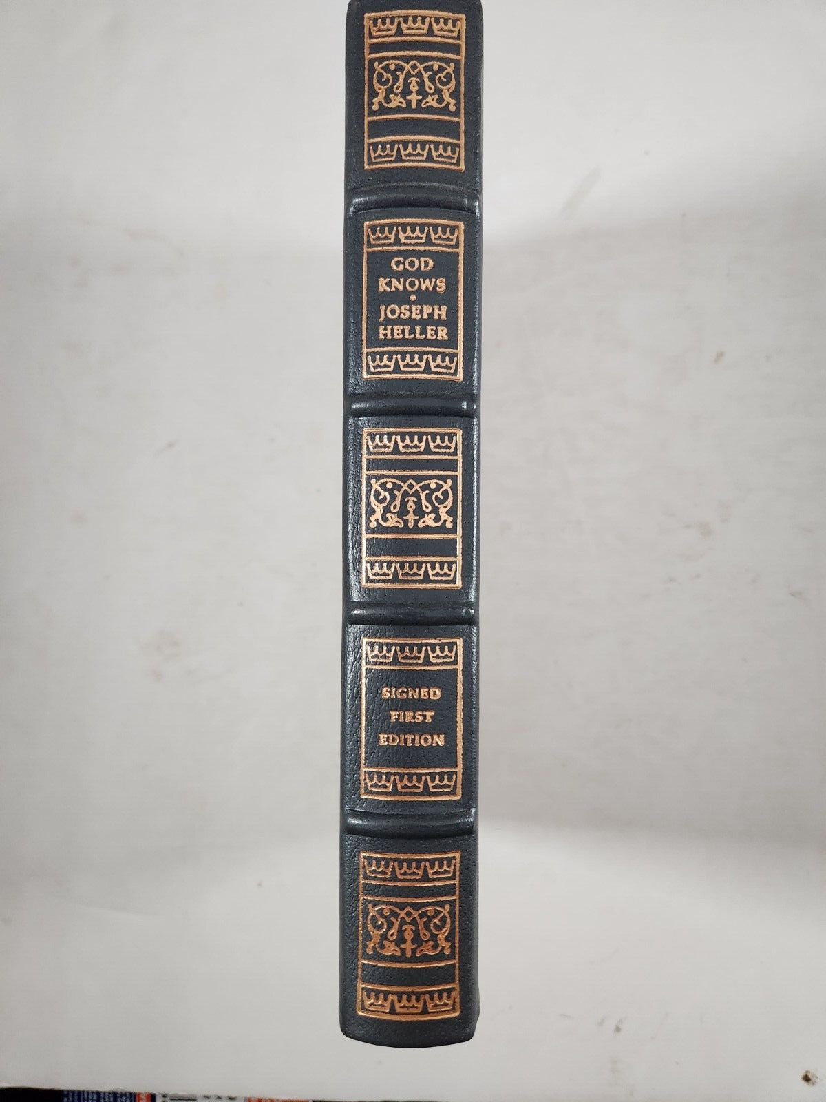God Knows: Joseph Heller. Franklin Library. SIGNED First Edition. Leather 1984