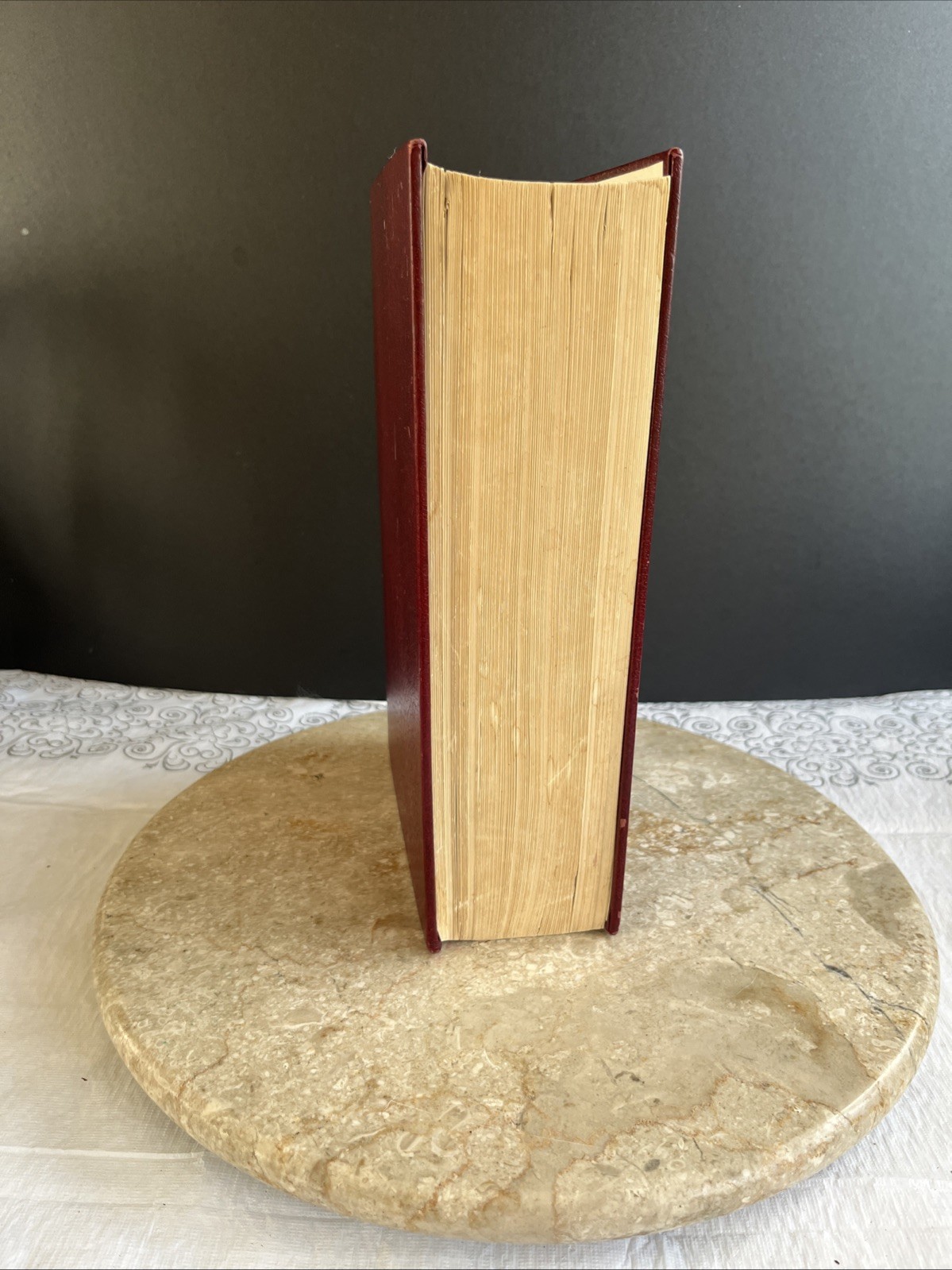 The Wycliffe Bible Commentary Moody Press Hardcover 1962 – 22nd Printing 1987