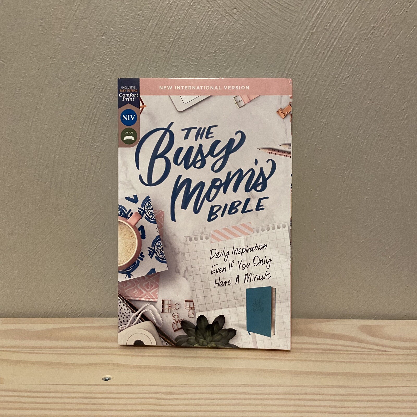 Bible The Busy Mom’s Bible Leathersoft BRAND NEW In Box Comfort Print : Daily