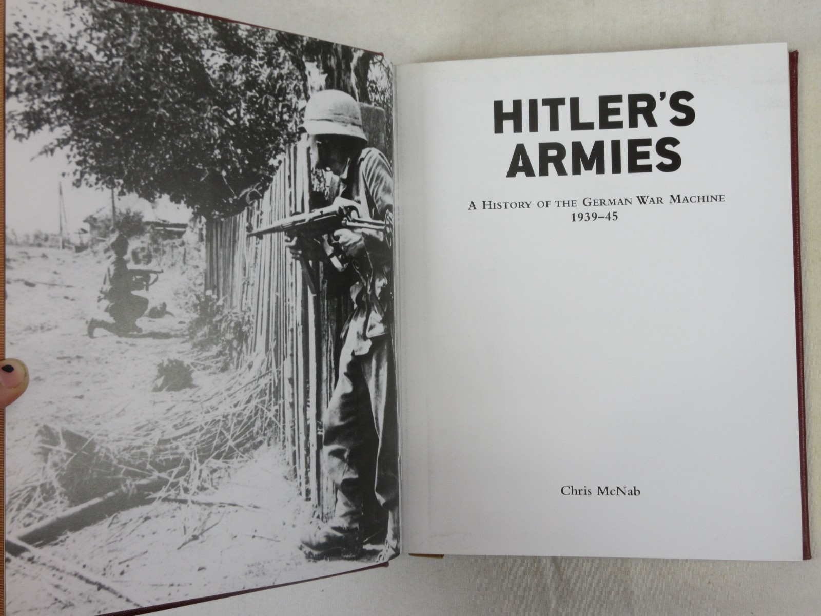 “Hitler’s Armies 1939-45” Chris McNab Easton Press LEATHER-BOUND 2011 Osprey UK