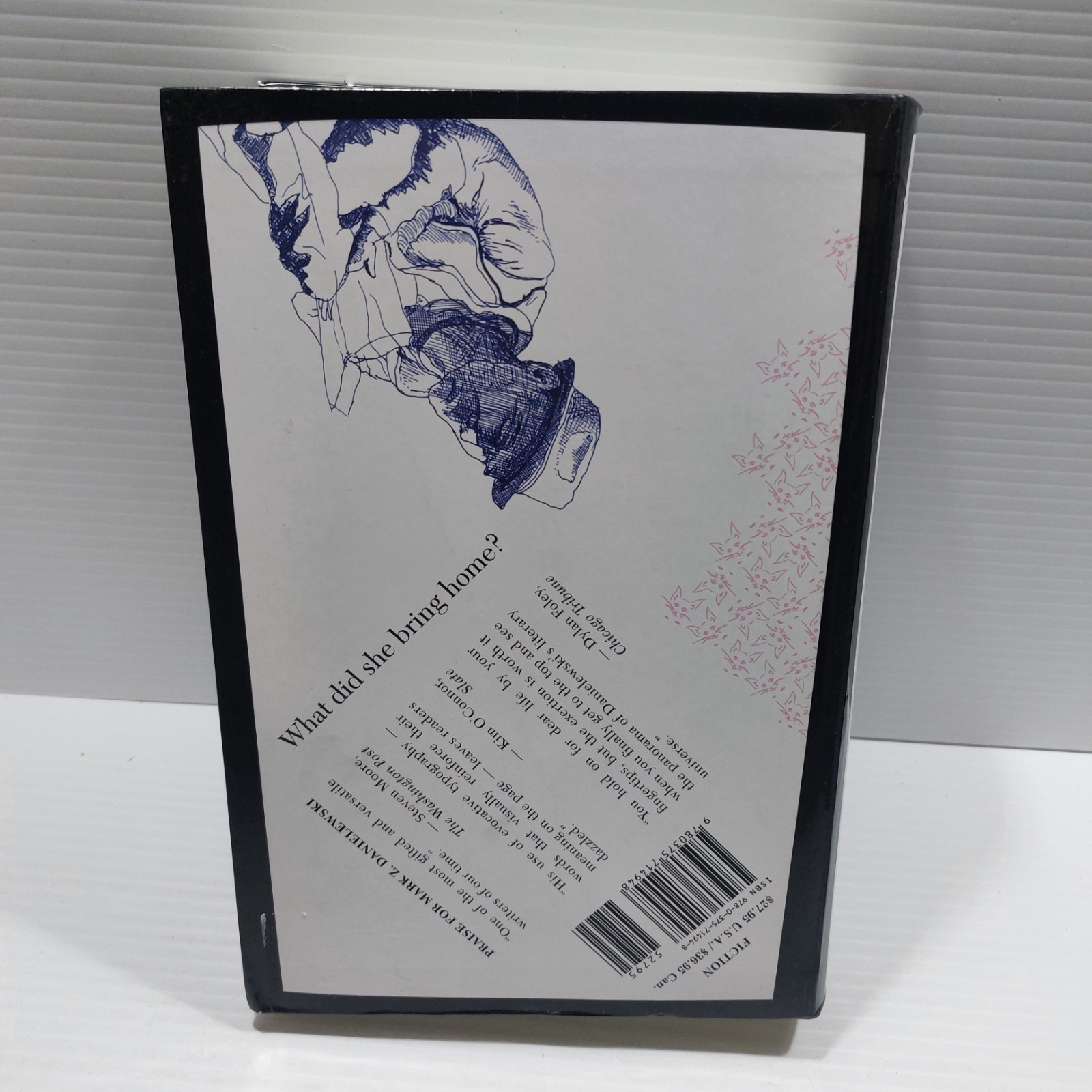 Mark Z. Danielewski The Familiar Complete Softcover set Vol 1 – 5