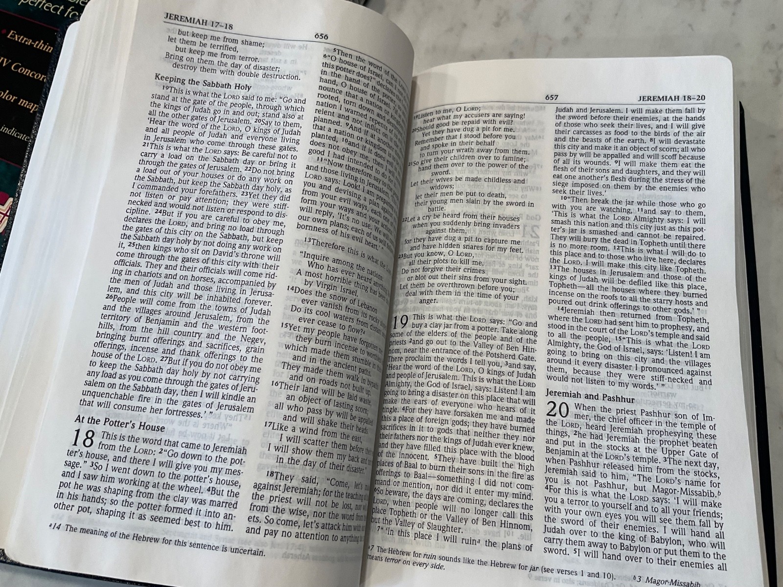 NIV Thinline Bible 1996 Navy Bonded Leather 1984 Text Original Box
