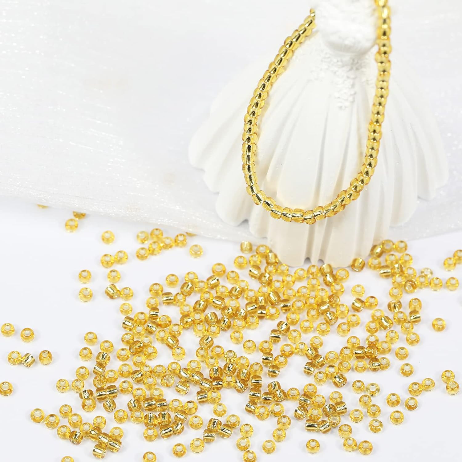 Golden Sliver Lined Color Size 3mm Seed Beads About 3600pcs/100Grams in Bag, 8/0