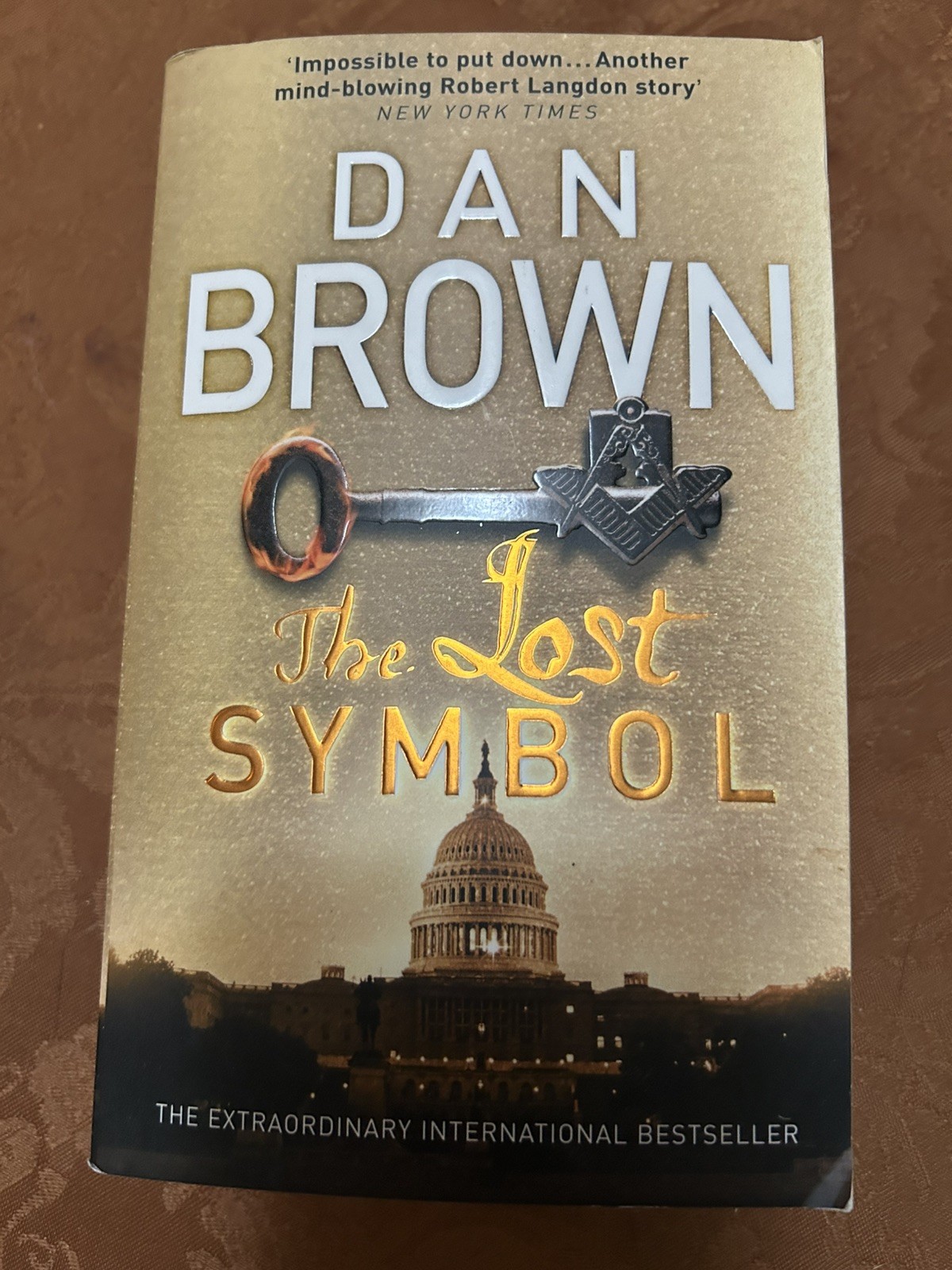 Lot of 5 Dan Brown Books in like new condition digital fortress lost symbol