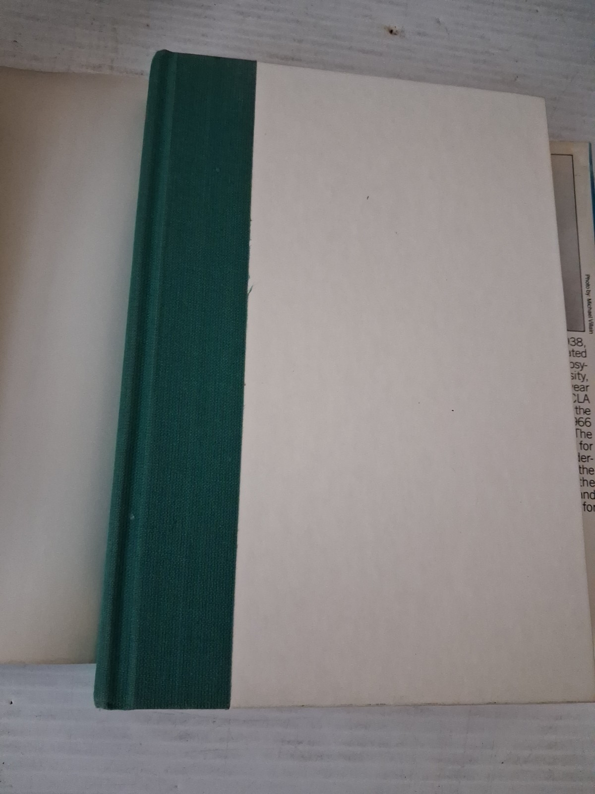 SIGNED The Integral Trees By Larry Niven Hardcover Book First Edition 1984