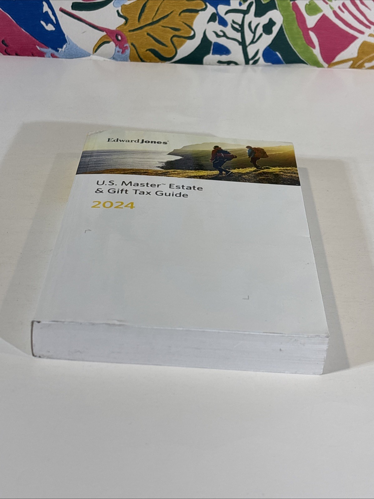 2024 U.S. Master Estate & Gift Tax Guide Wolters Kluwer Edward Jones Book