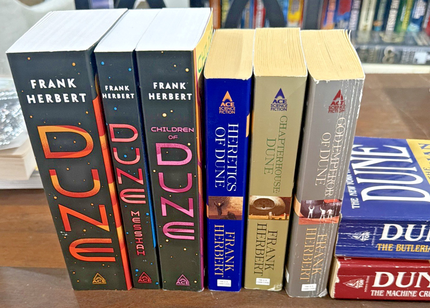 Lot of 6 Complete Frank Herbert Dune Series 1-6 +2 Extras
