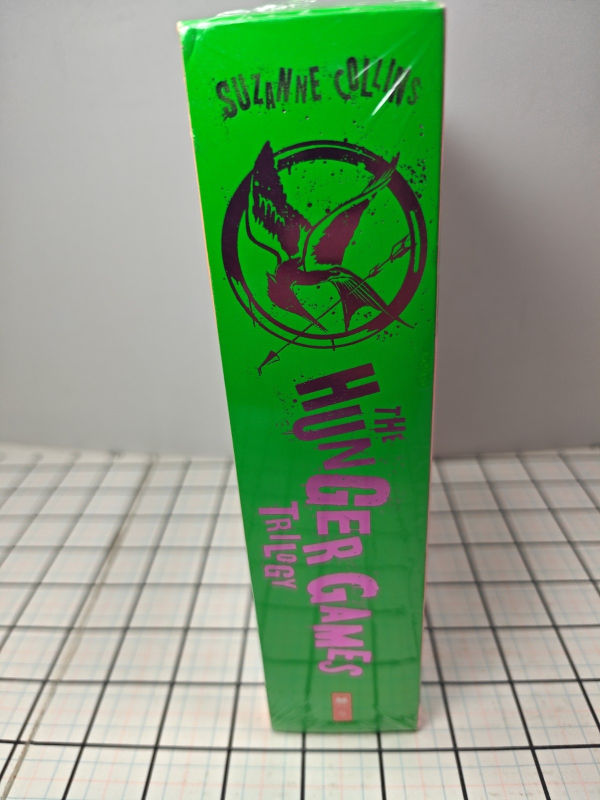 Hunger Games Trilogy: Propaganda Edition – 3 Book Scholastic Box Set NEW SEALED