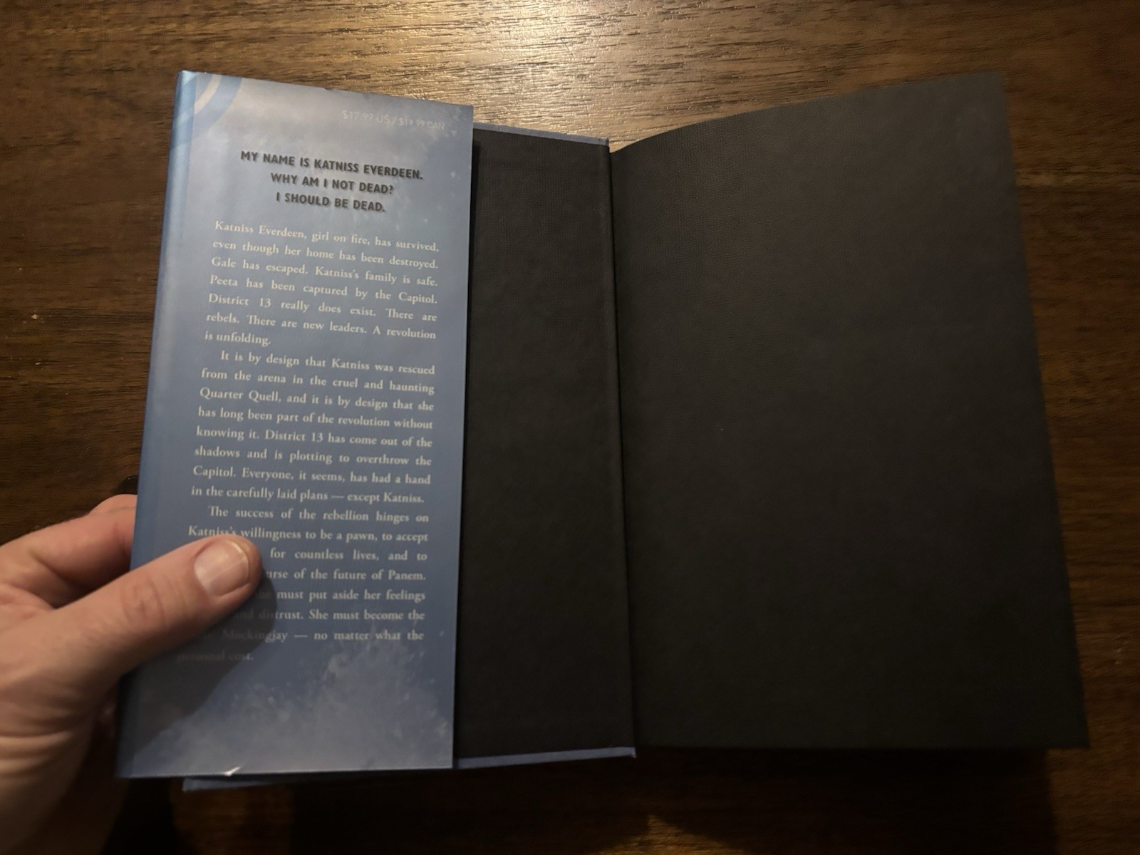 Mockingjay by Suzanne Collins 1st Edition First Printing 2010 Hardcover