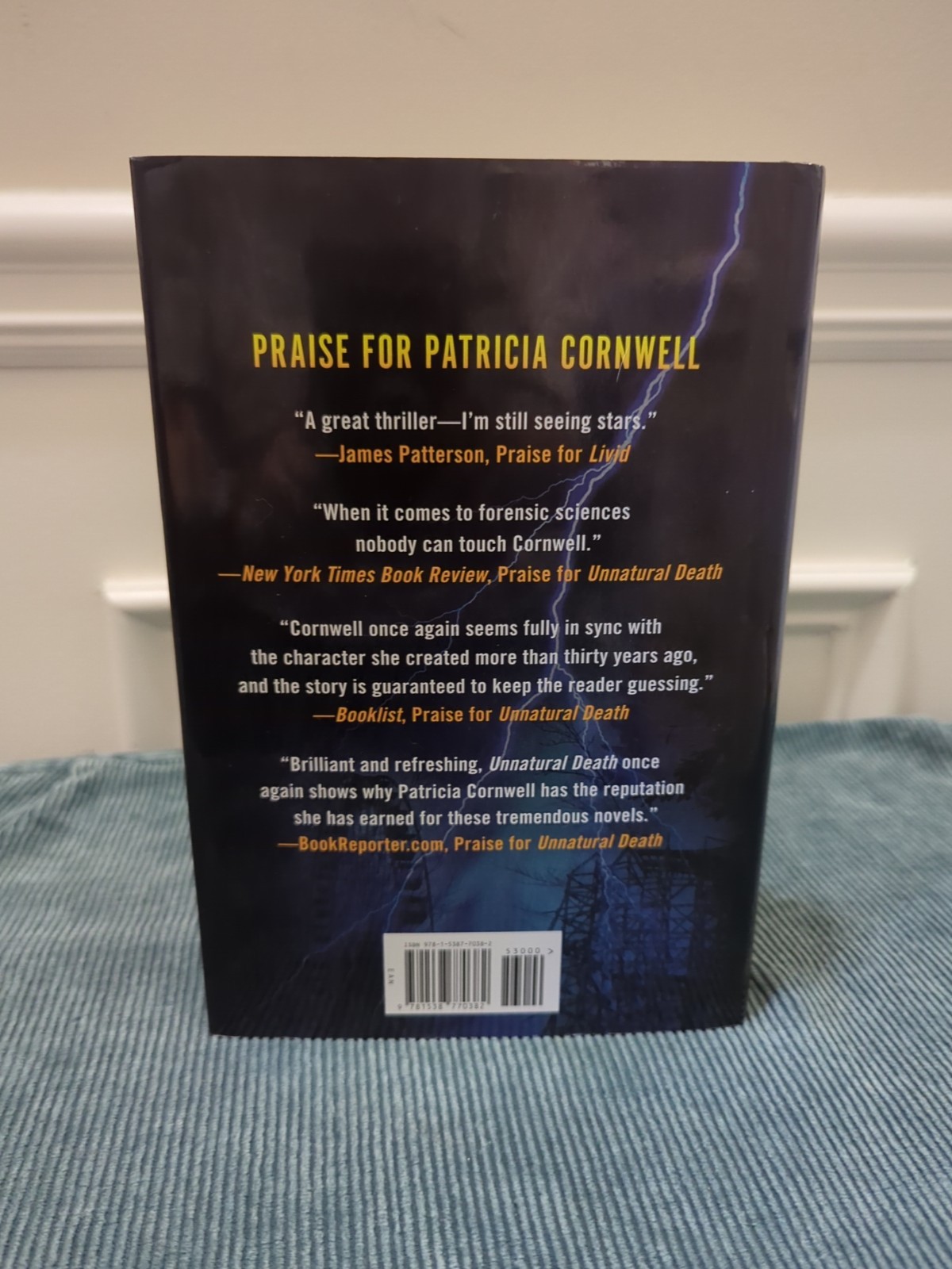 Identity Unknown (Kay Scarpetta) Hardcover – October 8, 2024 by Patricia Cornwel