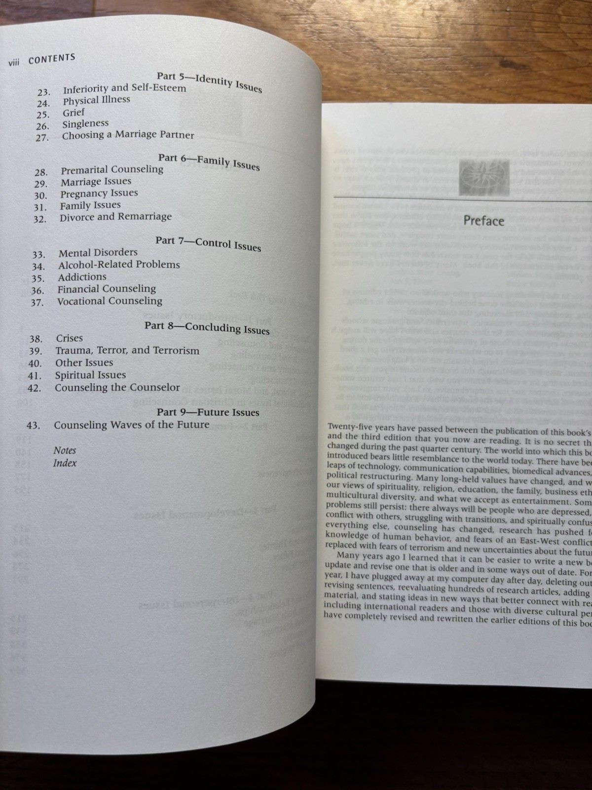Christian Counseling : A Comprehensive Guide by Gary R. Collins (2007)