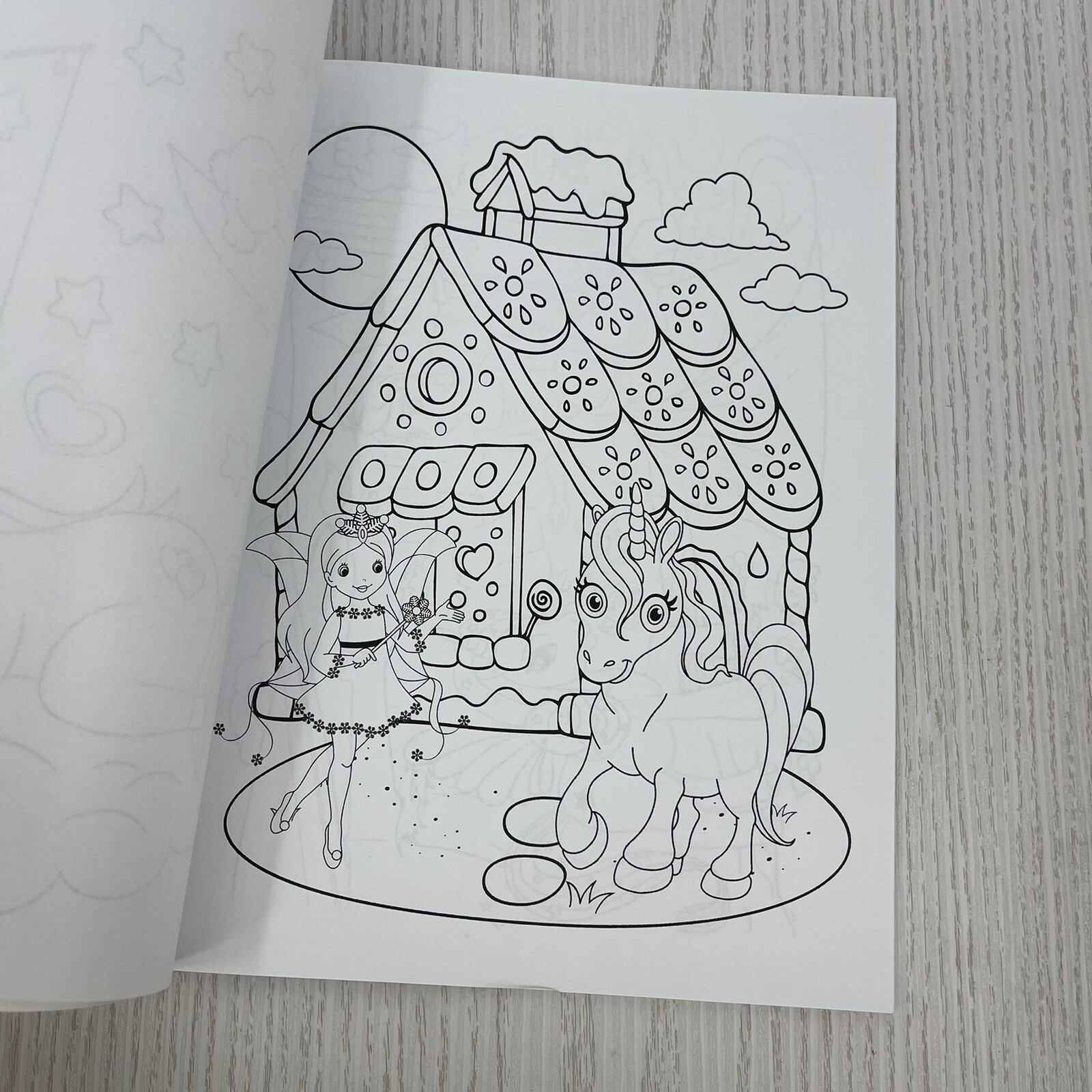 Unicorn Coloring Book: For Kids Ages 4-8 – Silly Bear Coloring Books