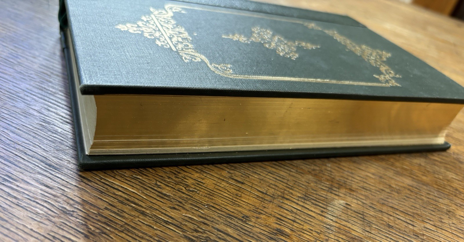 The Trials of Oscar Wilde by H. Montgomery Hyde Notable Trials Library 1989 Gold