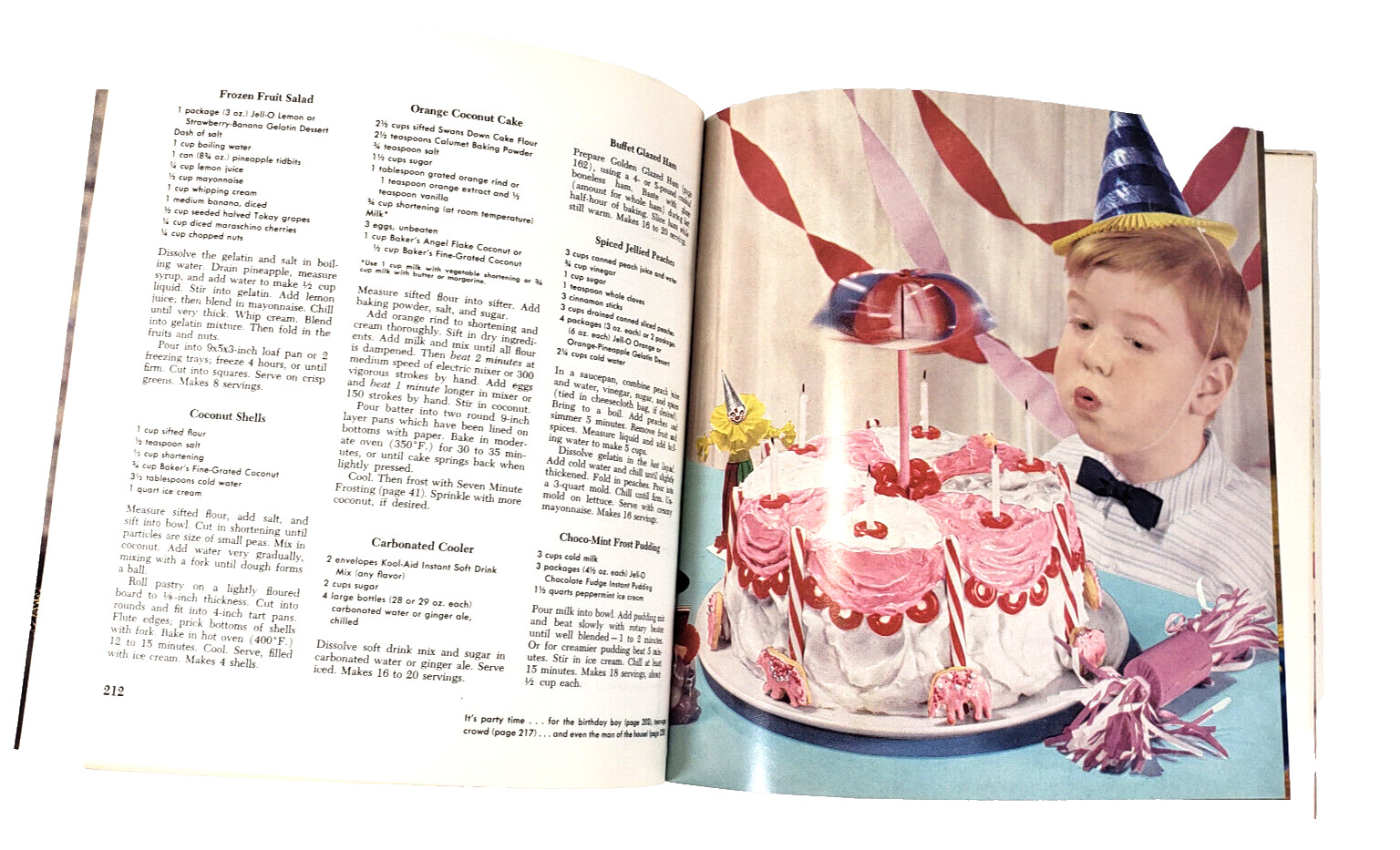 The General Foods Kitchens Vintage 1959 2nd Edition 436 pages