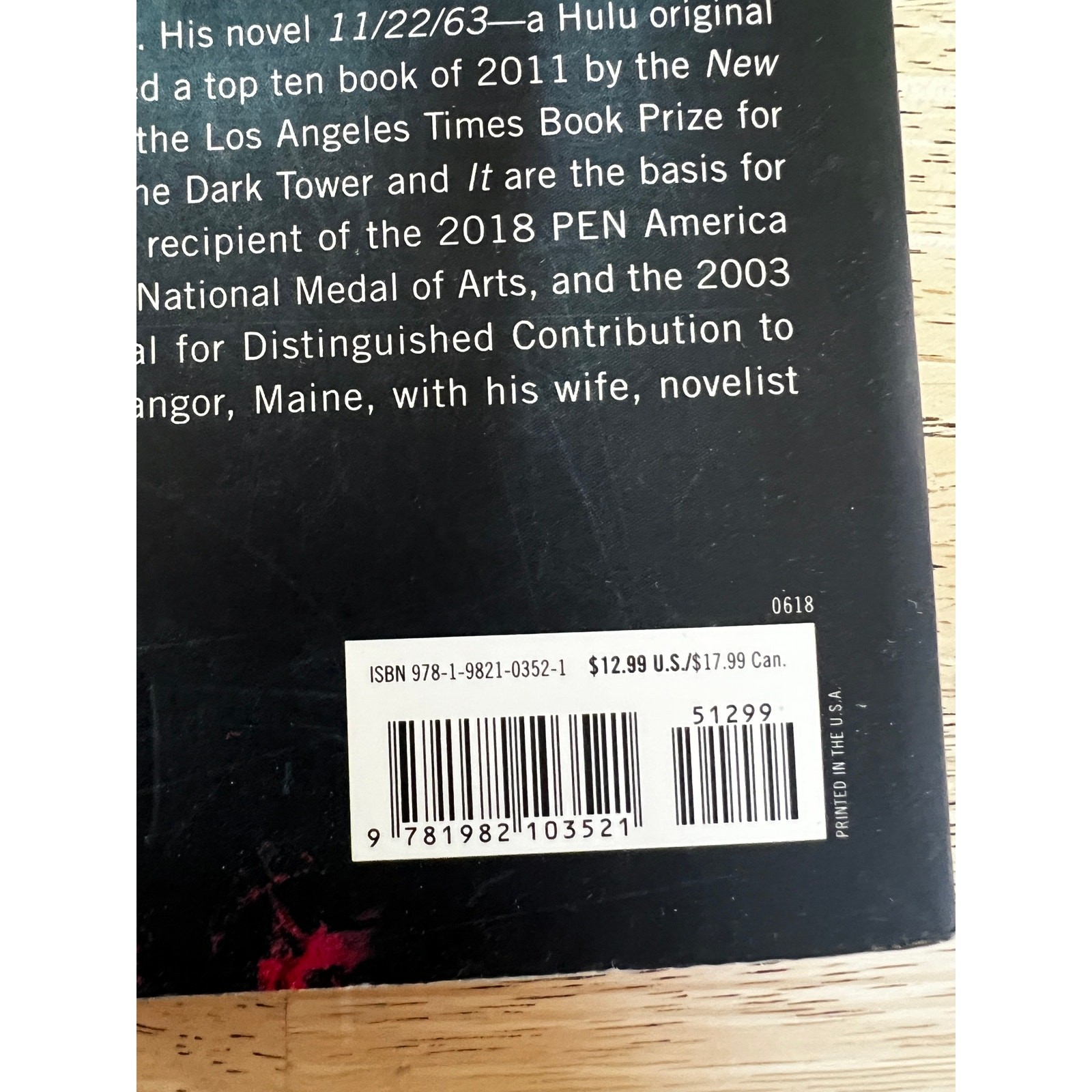 Stephen King The Mist Book 1st Scribner Trade Paperback Edition 2018