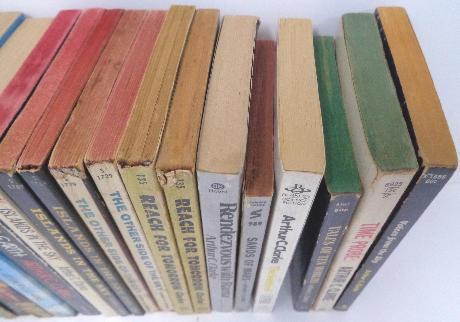 Lot of 25 Arthur C. Clarke sci‑fi paperbacks: Childhood’s End, Rendezvous with..
