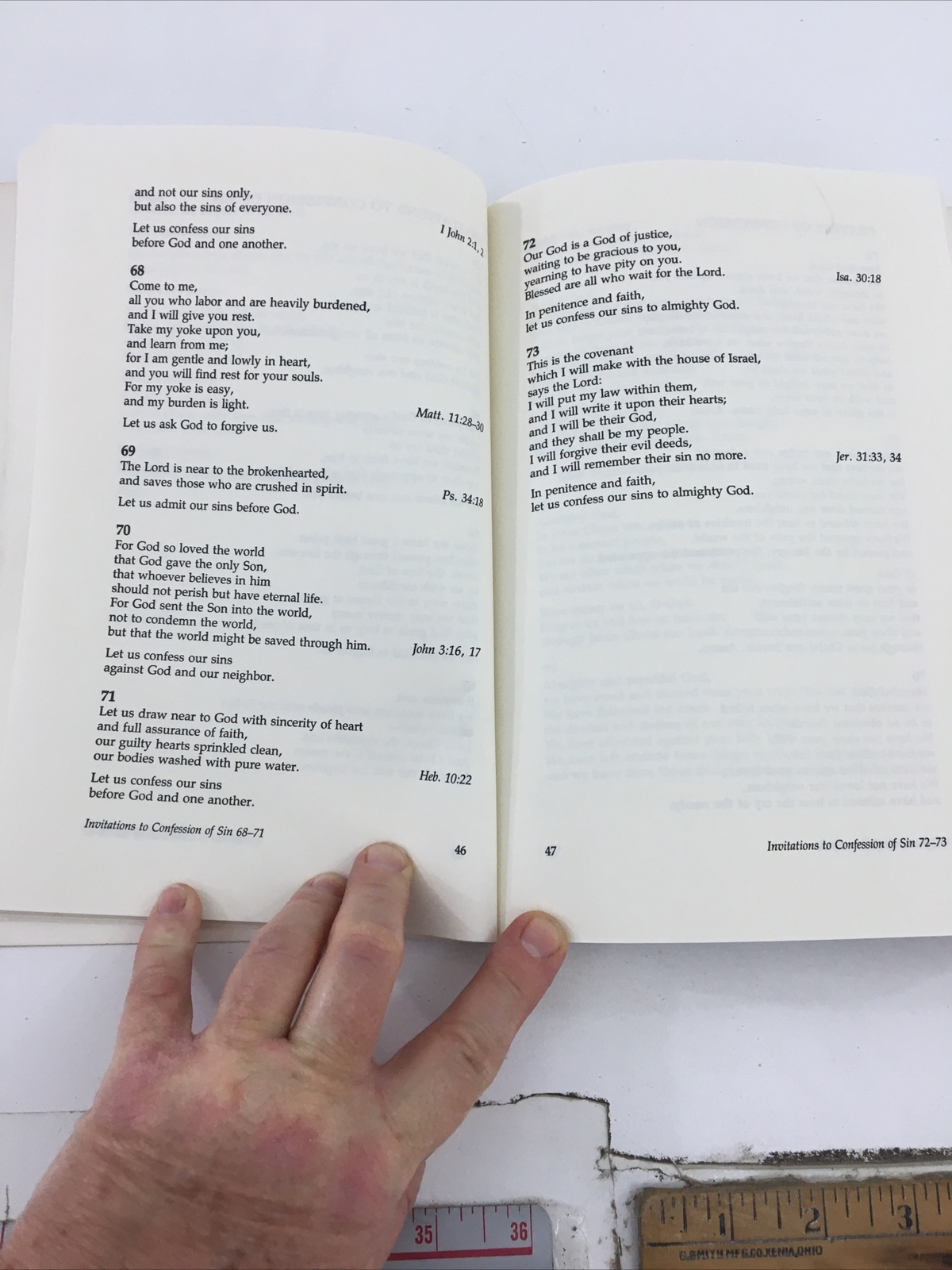 The Service For The Lord’s Day – Westminster Press (Paperback, 1984)
