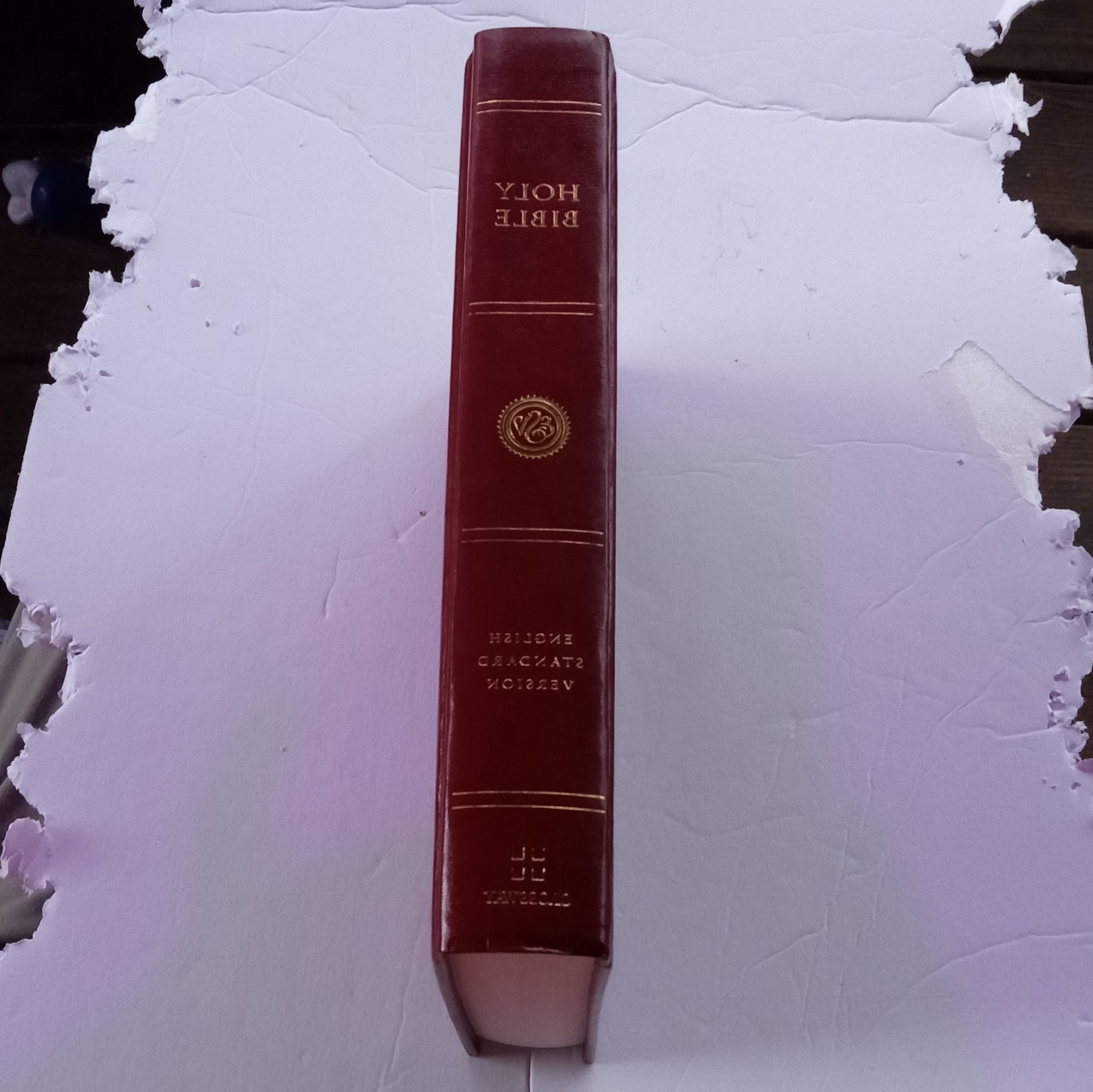 Holy Bible : English Standard Version – 2016 – Burgundy Hardcover Crossway