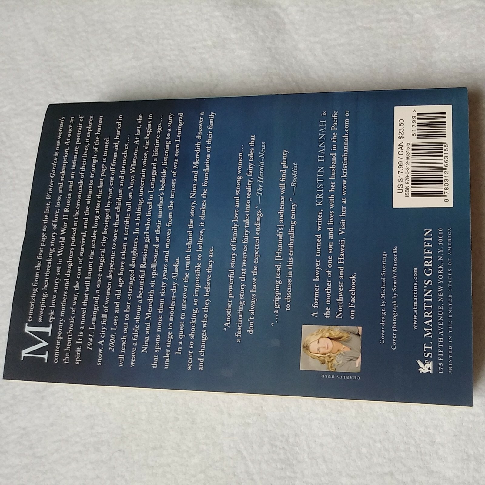 Winter Garden by Kristin Hannah 2011 Trade Paperback)