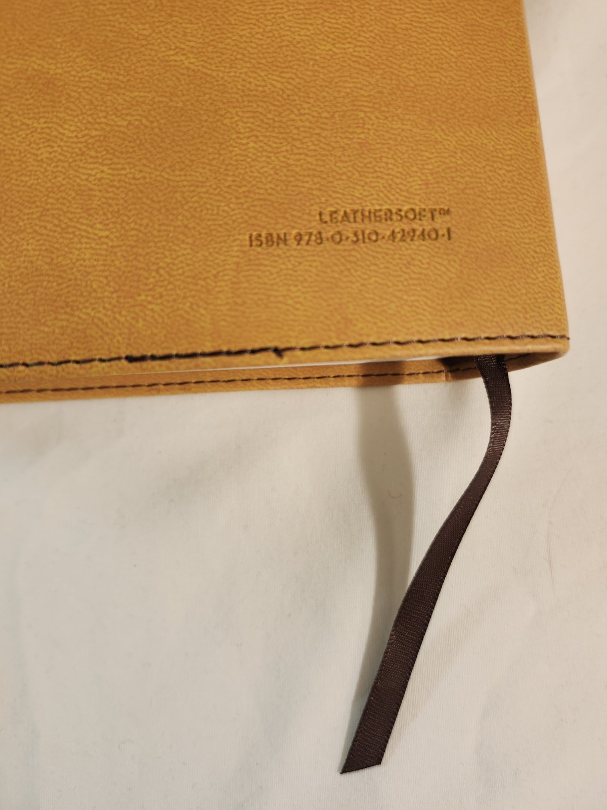 NIV Bible Zondervan Personal Size Large Print Leathersoft Chocolate/Amber 2011