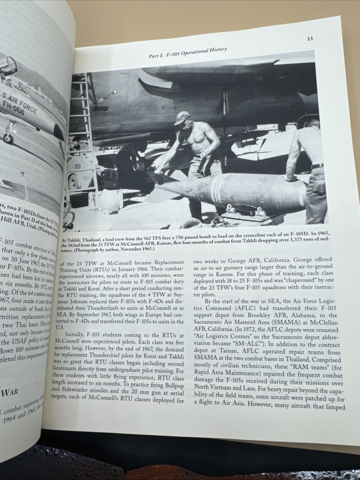 F-105 THUNDERCHIEFS: A 29-YEAR ILLUSTRATED OPERATIONAL HISTORY W Howard Plunkett