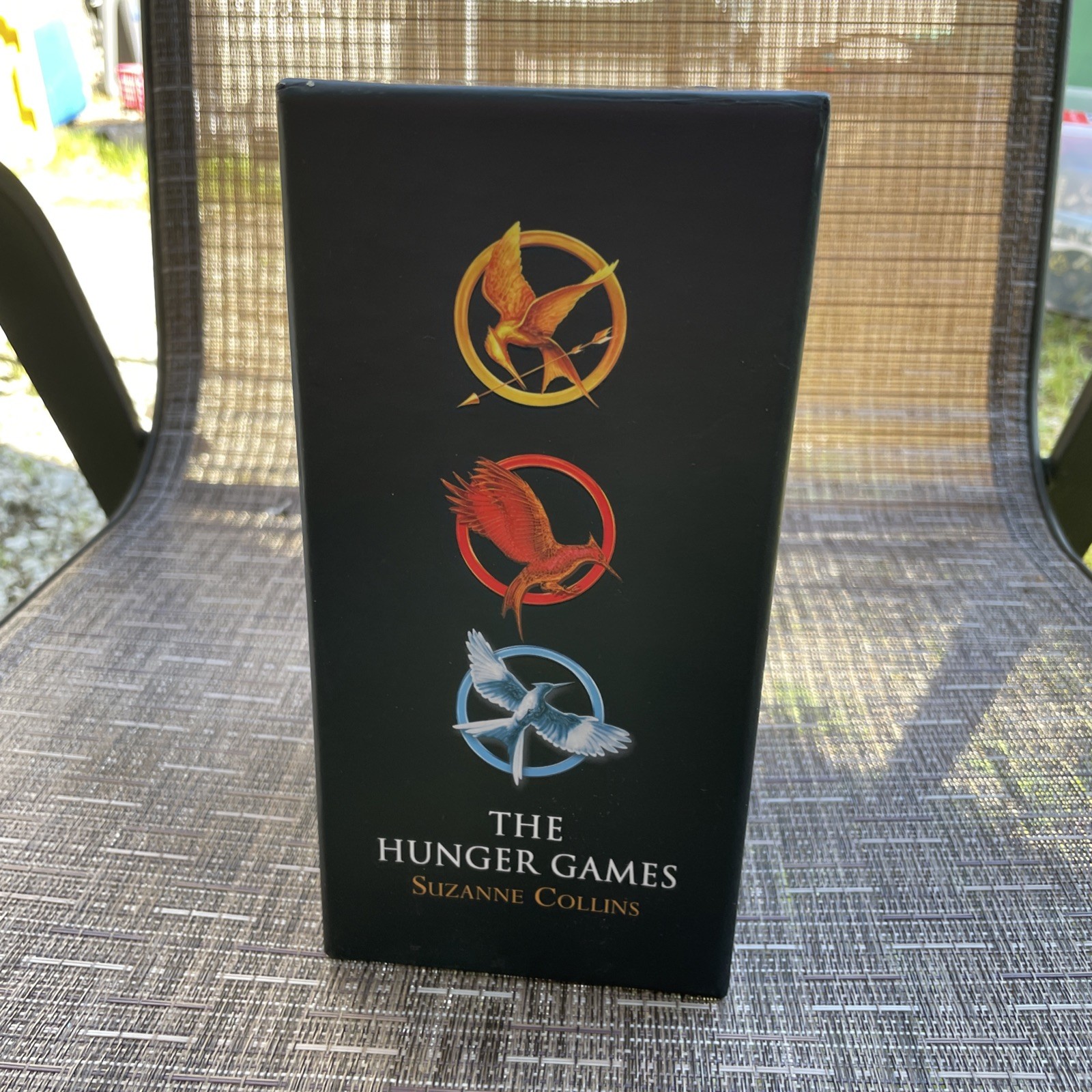 THE HUNGER GAMES – TRILOGY BOX SET 3 BOOKS By Suzanne Collins Scholastic Novel