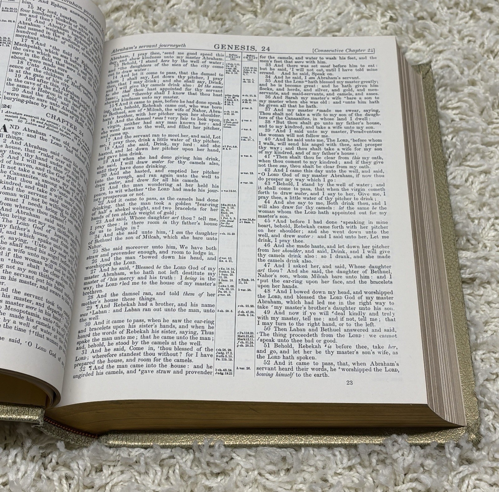 1964 XL Family Vintage Holy Bible 20th Century Gold Color Red Letter KJV