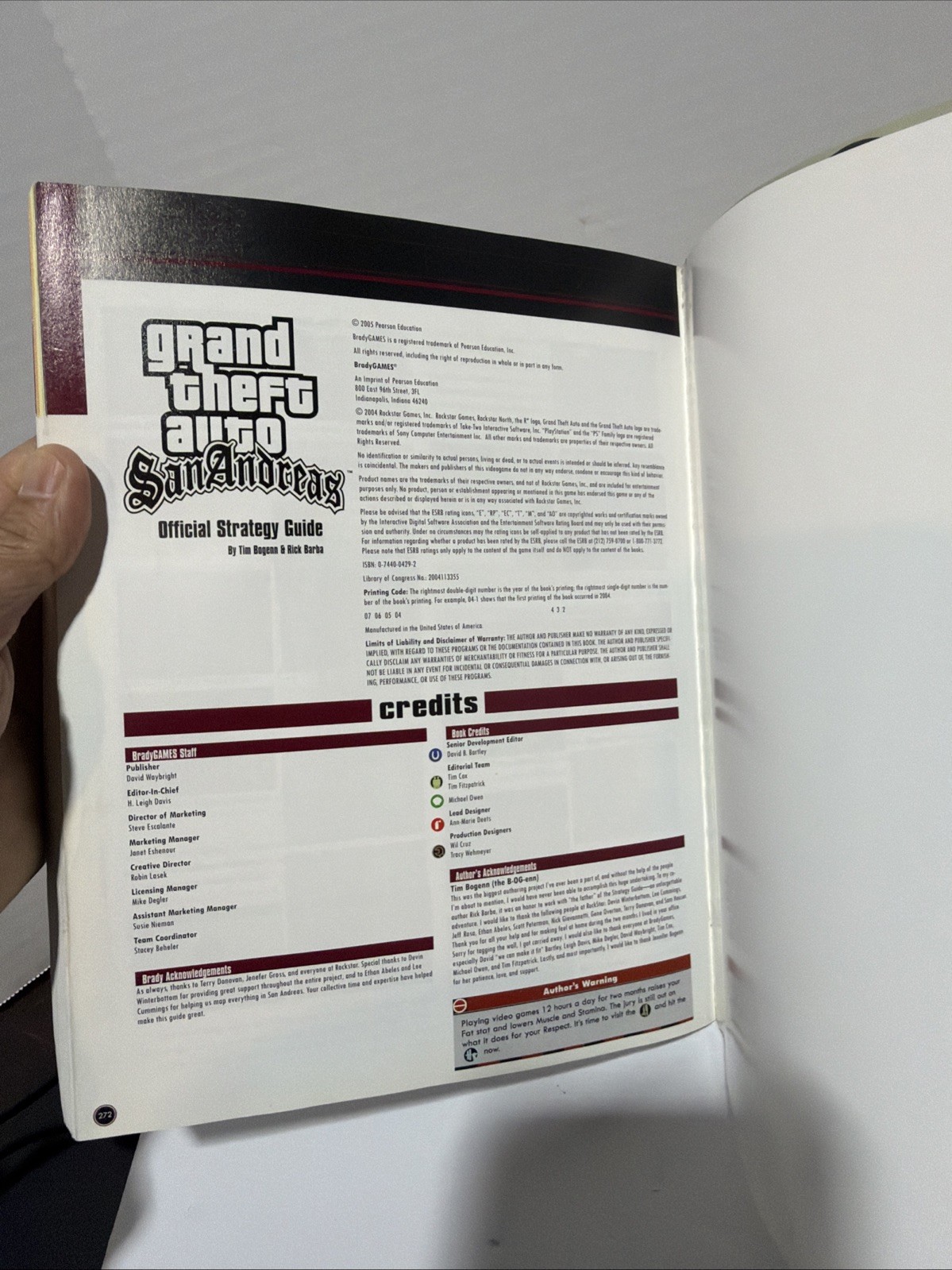 Grand Theft Auto San Andreas Official Strategy Guide BradyGames 2004 PS2